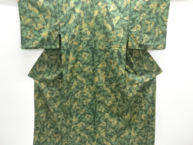 裂取りに椿模様織出し西陣お召し着物